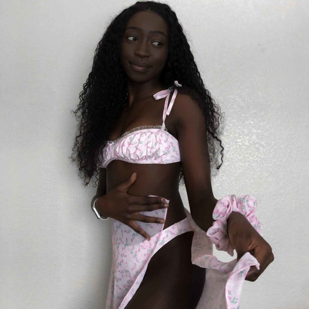 437 Swimwear Style